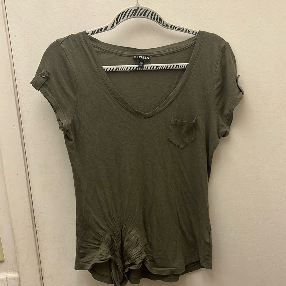 Express Olive colored t shirt - Picture 6 of 16